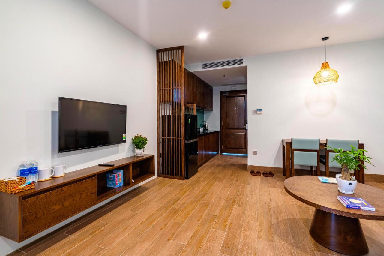 Sea Breeze Condotel Danang Экстерьер фото