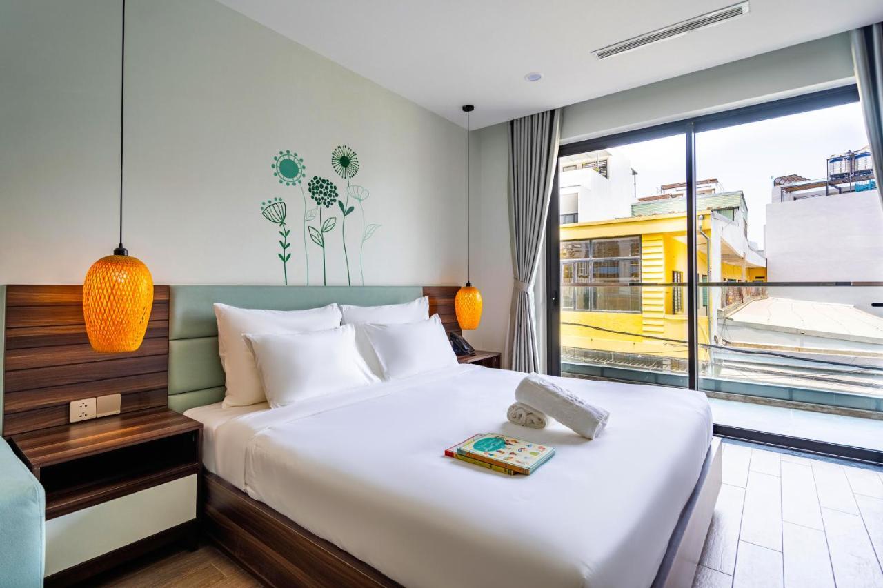 Sea Breeze Condotel Danang Экстерьер фото